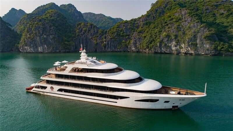 Cruise in Ha Long