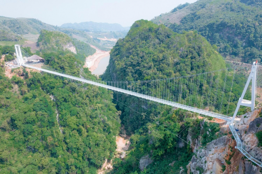 son la glass bridge