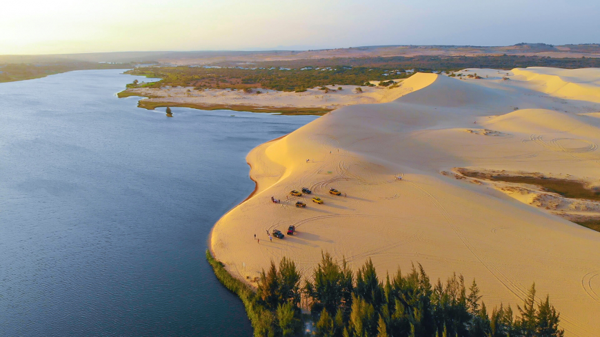 Bau Trang sand dunes