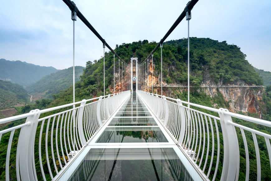 son la glass bridge