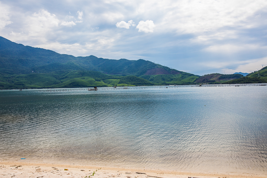 lang co beach danang